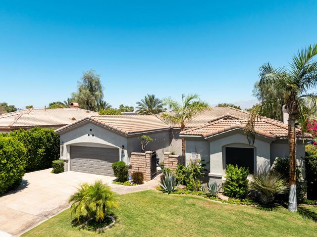 79818 Parkway Esplanade S, La Quinta, CA 92253