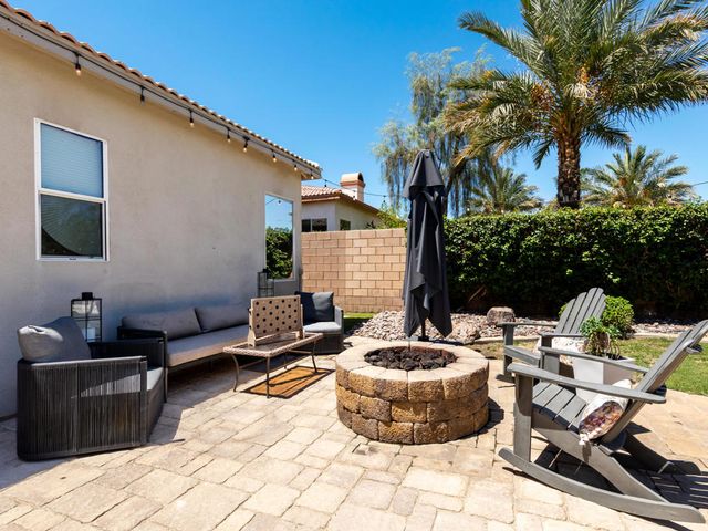 79818 Parkway Esplanade S, La Quinta, CA 92253