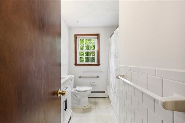 5 Spring Valley Rd, Medfield, MA 02052