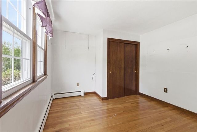 5 Spring Valley Rd, Medfield, MA 02052