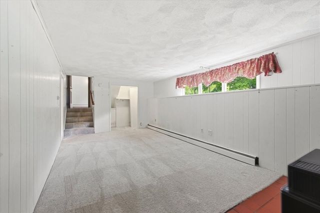 5 Spring Valley Rd, Medfield, MA 02052