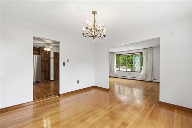 5 Spring Valley Rd, Medfield, MA 02052