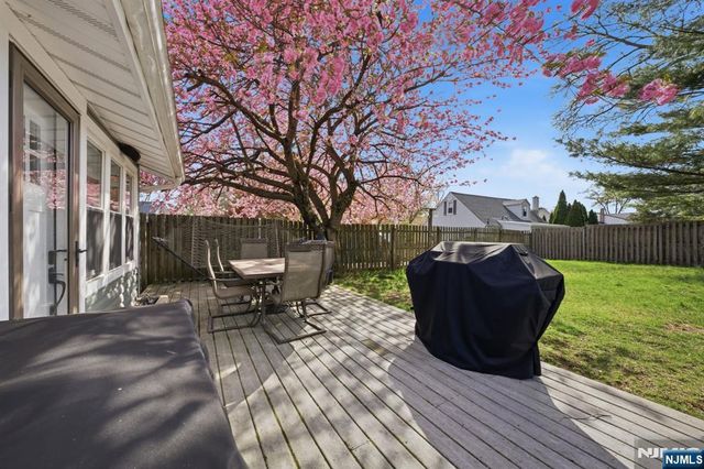 43 Merrie Trail, Denville Township, NJ 07834
