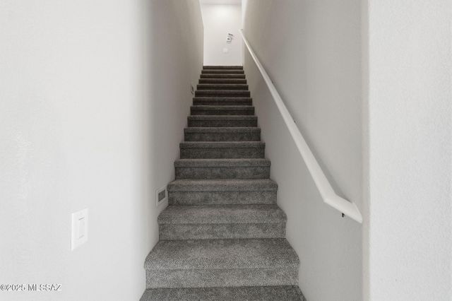 33728 S Colony Drive, Red Rock, AZ 85145