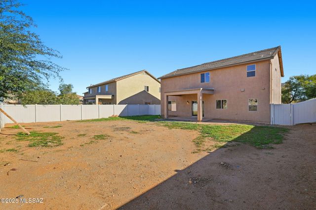 33728 S Colony Drive, Red Rock, AZ 85145