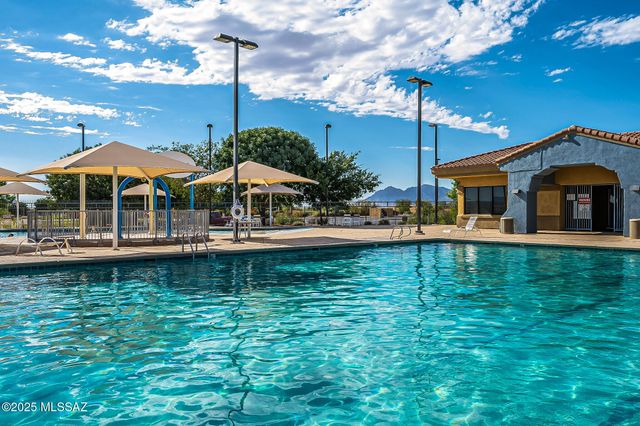 33728 S Colony Drive, Red Rock, AZ 85145