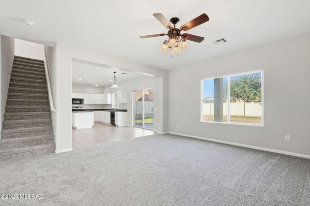 33728 S Colony Drive, Red Rock, AZ 85145