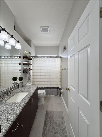 1764 OAK POND COURT, Oldsmar, FL 34677