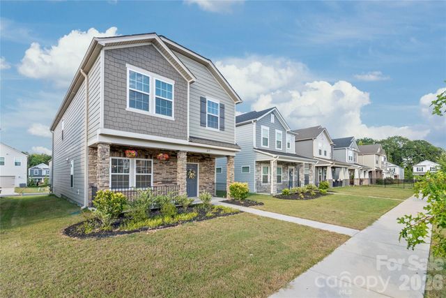613 Cedar Knoll Circle, Pineville, NC 28134