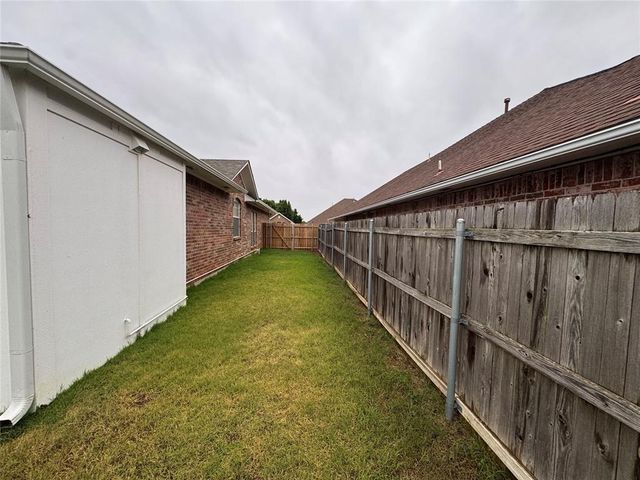 2509 Kingsley Lane, Oklahoma City, OK 73128