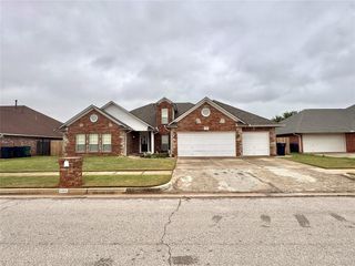 2509 Kingsley Lane, Oklahoma City, OK 73128