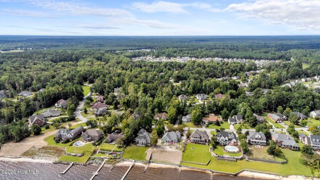 202 Neuse Harbour Boulevard, New Bern, NC 28560