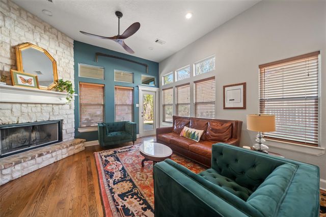 661 Old Plantersville Road, Montgomery, TX 77316