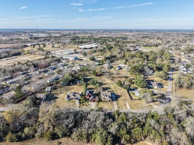 661 Old Plantersville Road, Montgomery, TX 77316