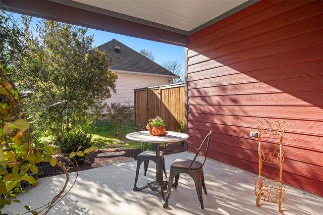 661 Old Plantersville Road, Montgomery, TX 77316