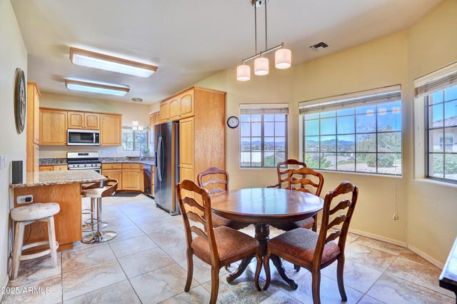 888 S LAKEVIEW Drive, Prescott, AZ 86301