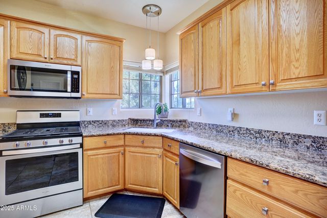 888 S LAKEVIEW Drive, Prescott, AZ 86301