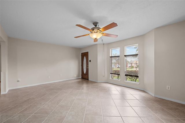 1303 Town Circle 4, Baytown, TX 77520