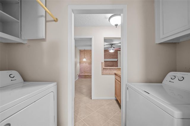 1303 Town Circle 4, Baytown, TX 77520