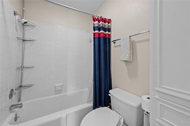 1303 Town Circle 4, Baytown, TX 77520