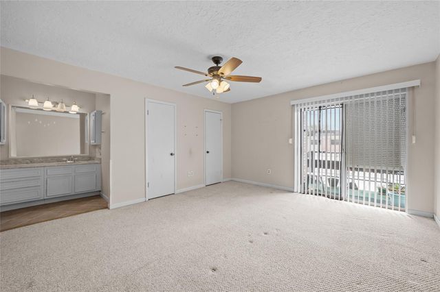 1303 Town Circle 4, Baytown, TX 77520