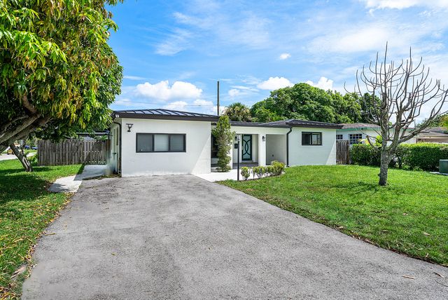 7945 Kismet Street, Miramar, FL 33023