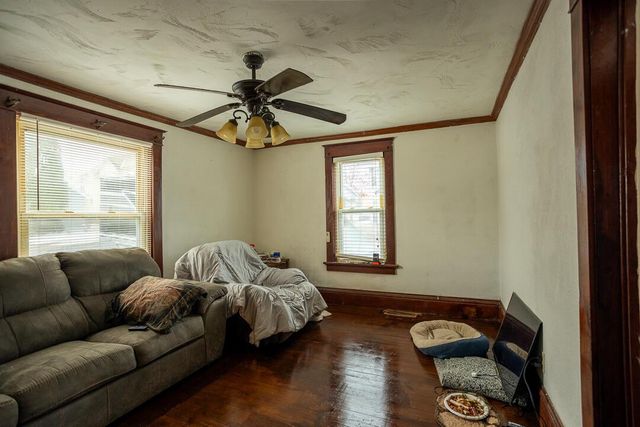 812 E Cady STREET, Watertown, WI 53094