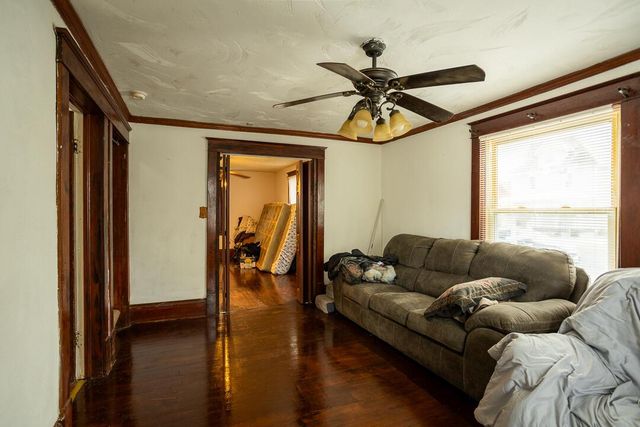 812 E Cady STREET, Watertown, WI 53094