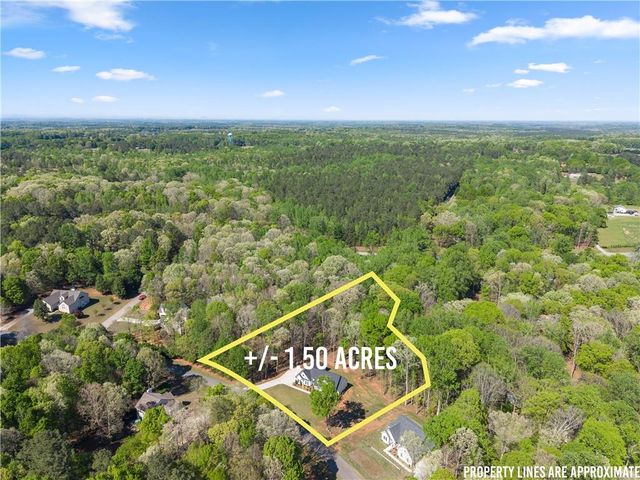 179 Prime Drive, Commerce, GA 30530