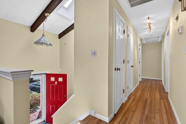 9 Oregon Ave, Braintree, MA 02184