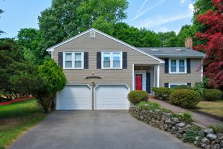 9 Oregon Ave, Braintree, MA 02184