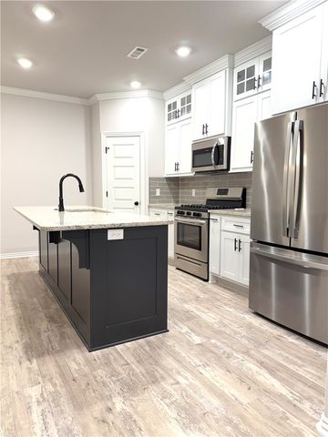 6003 SW Macasin Avenue, Bentonville, AR 72713