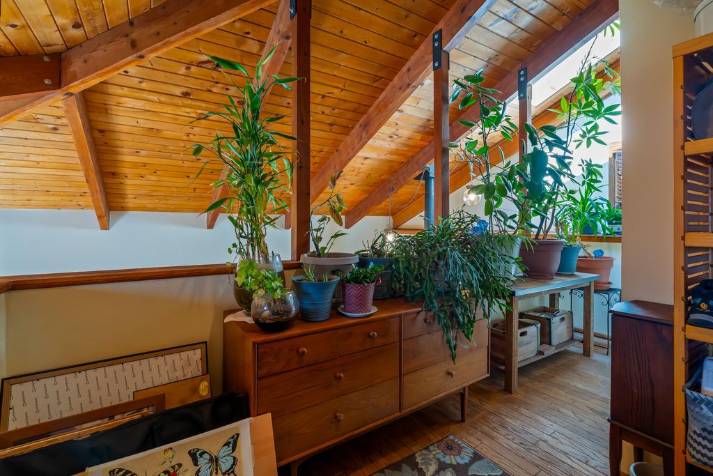 Image 22 of property listing at 187 Trilobite Trail, Jemez Springs, NM 87025