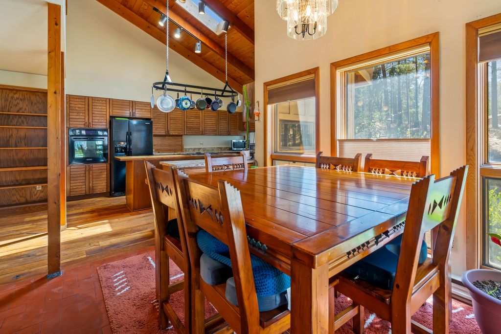 Image 6 of property listing at 187 Trilobite Trail, Jemez Springs, NM 87025