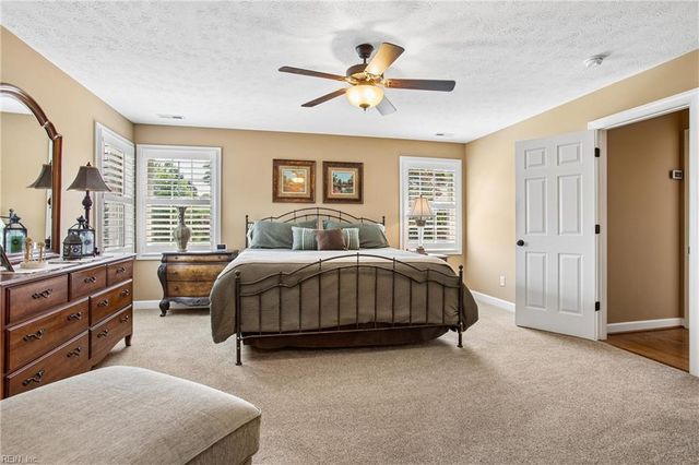 407 Blevins RN, Yorktown, VA 23693