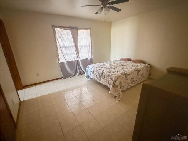 17022 Jimenez Road, San Benito, TX 77449