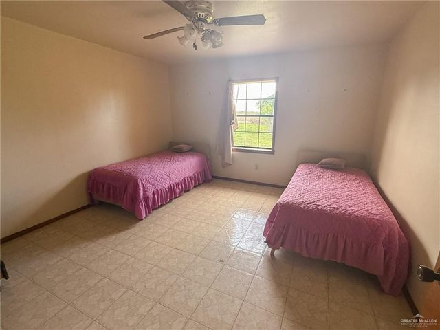 17022 Jimenez Road, San Benito, TX 77449