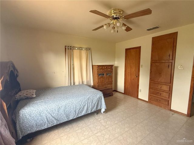 17022 Jimenez Road, San Benito, TX 77449