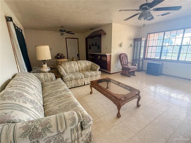 17022 Jimenez Road, San Benito, TX 77449