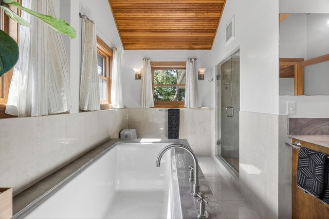 1920 Fremont Avenue S, Minneapolis, MN 55403