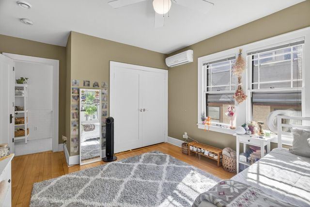 1920 Fremont Avenue S, Minneapolis, MN 55403