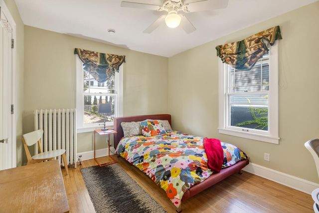 1920 Fremont Avenue S, Minneapolis, MN 55403