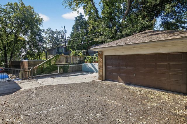 1920 Fremont Avenue S, Minneapolis, MN 55403