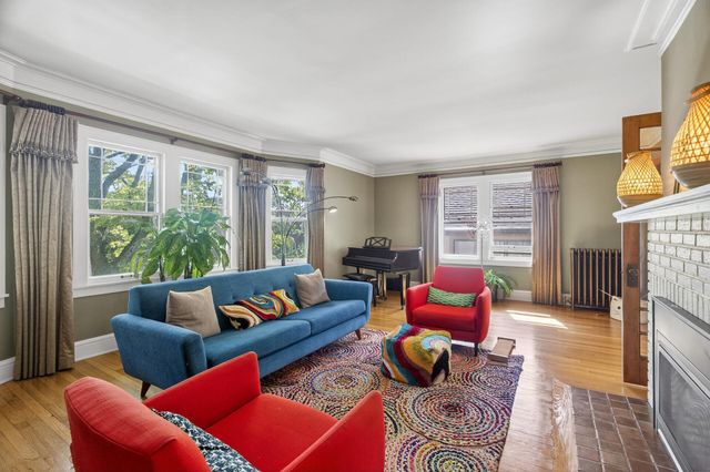 1920 Fremont Avenue S, Minneapolis, MN 55403