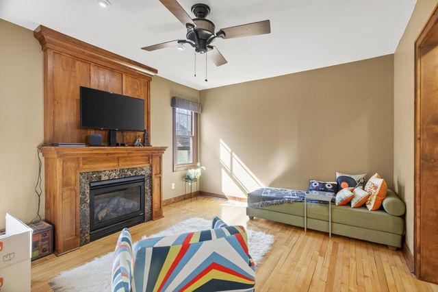 1920 Fremont Avenue S, Minneapolis, MN 55403