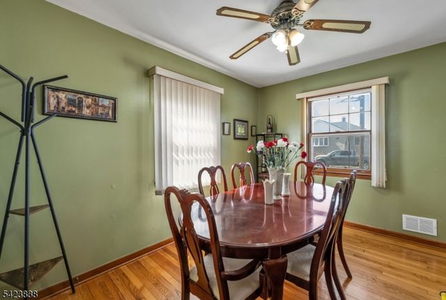 28 William St, Rochelle Park Twp., NJ 07662