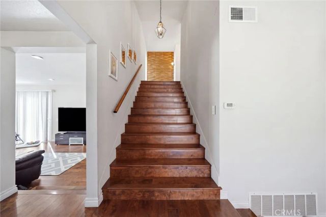 1718 Kingham Avenue, Fullerton, CA 92833