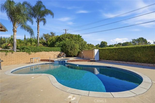 1718 Kingham Avenue, Fullerton, CA 92833