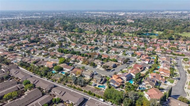 1718 Kingham Avenue, Fullerton, CA 92833