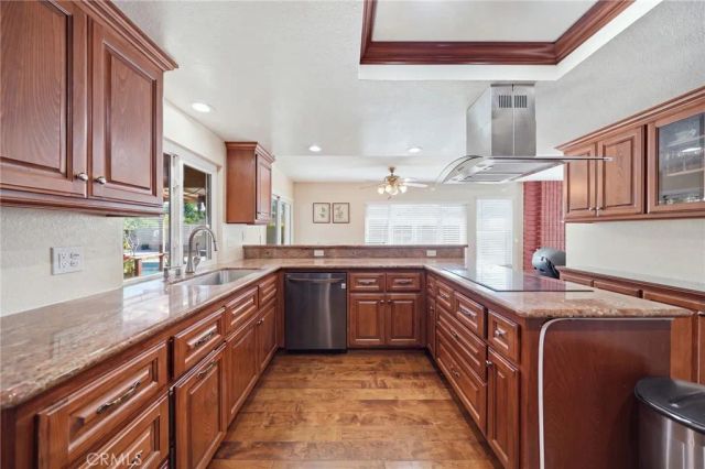 1718 Kingham Avenue, Fullerton, CA 92833